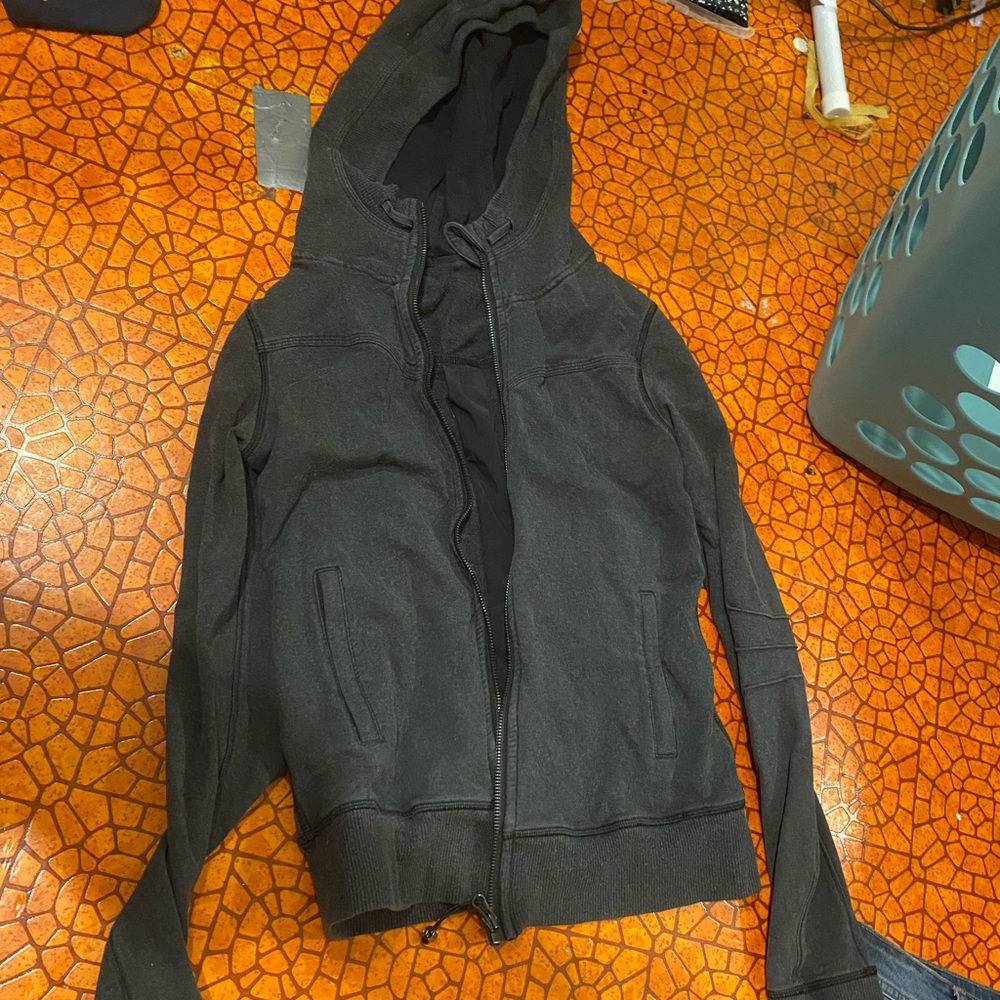 lululemon hoodie